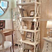 Libreria etagere stile inglese in legno di ciliegio, due cassetti laccata a mano. Arredamento classsico contemporaneo Siena e Firenze. (3)