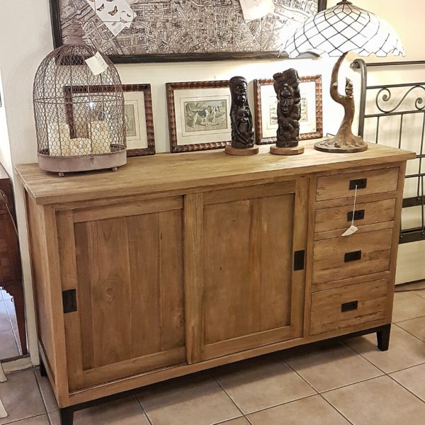 Arredamento Contemporaneo Mobili Country Su Misura Siena Firenze Credenza In Legno Antico Massello Quattro Cassetti E Due Ante A Scorrere Con Base In Ferro Invecchiato