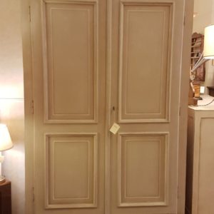 Armadi Firenze Armadio Art.64M0127 finitura bianco consumato in