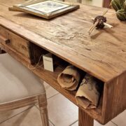 Scrittoio vintage in legno di larice antico. Arredamento classico contemporaneo Siena e Firenze (2)